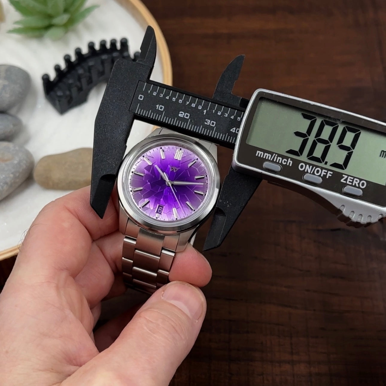 AWESOME WM Automatic Watch (SEE VIDEO)