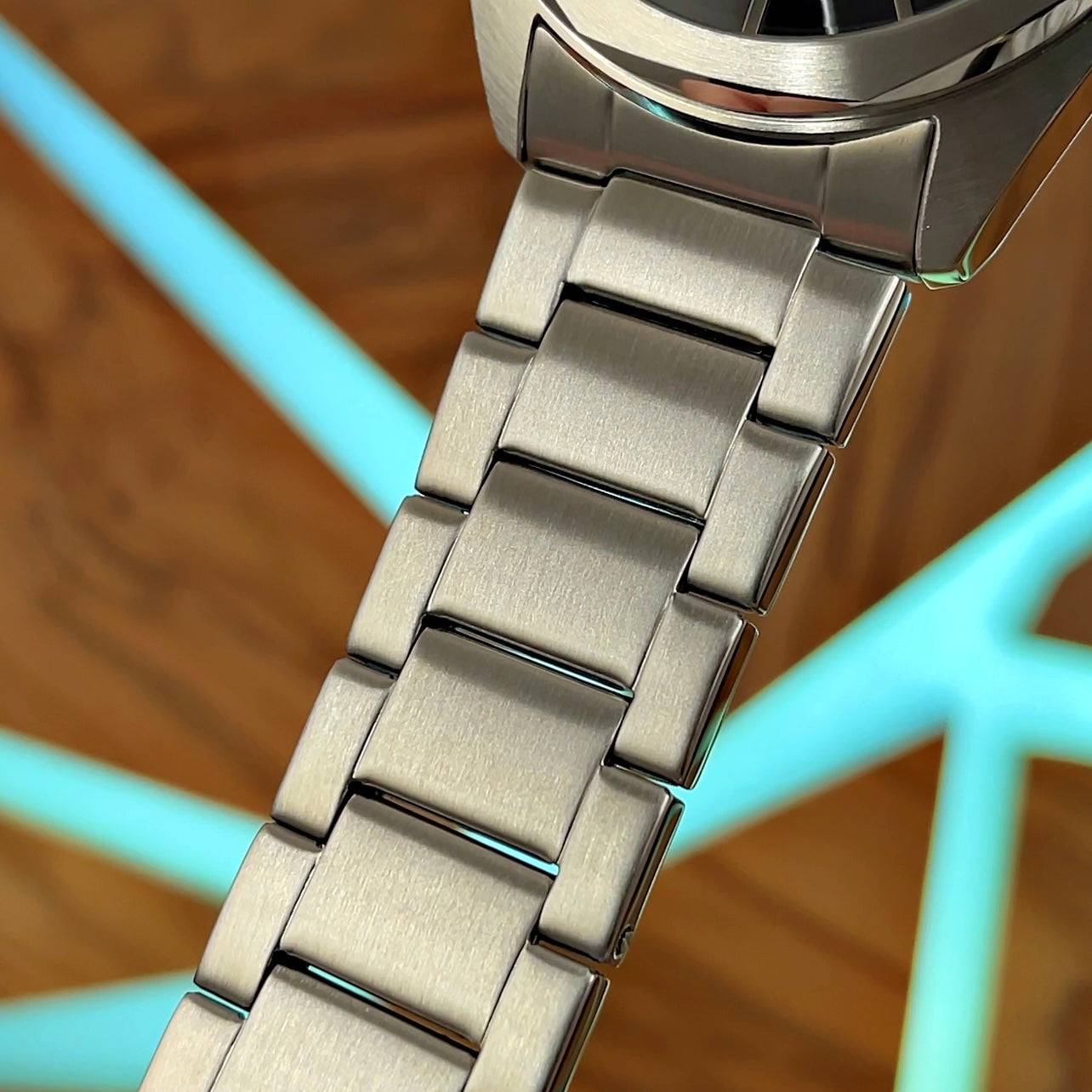 FANTASTIC Affordable Citizen Quartz (SEE VIDEO)