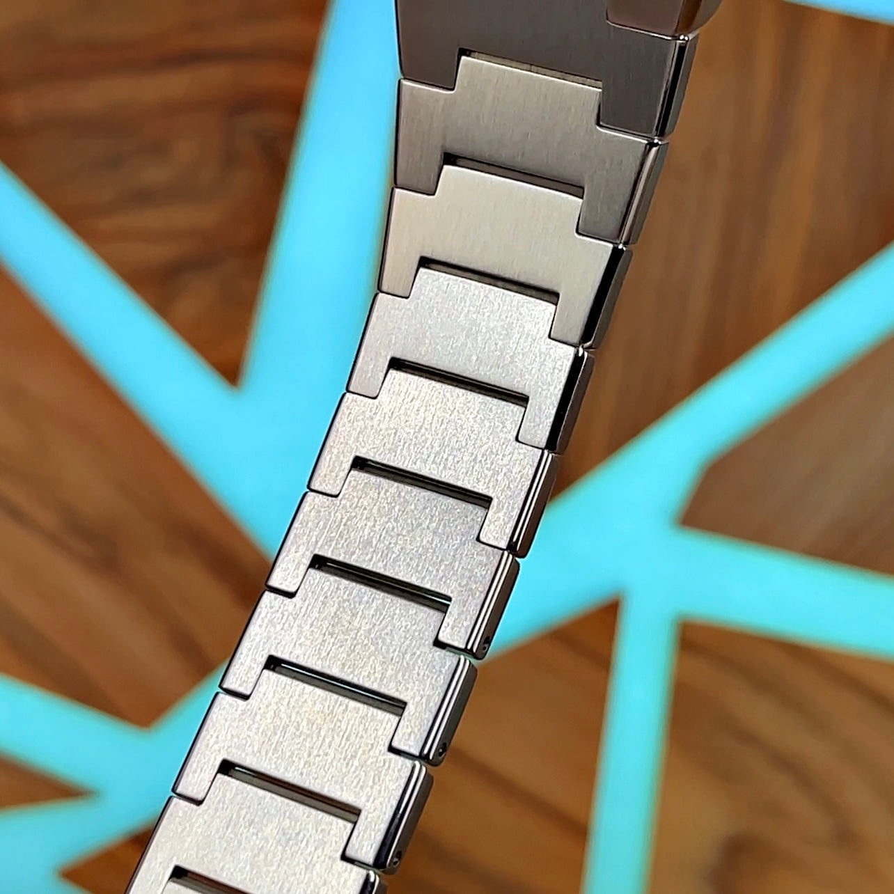 CASIO EDIFICE Solar Chronograph EFS-S650 (SEE VIDEO)