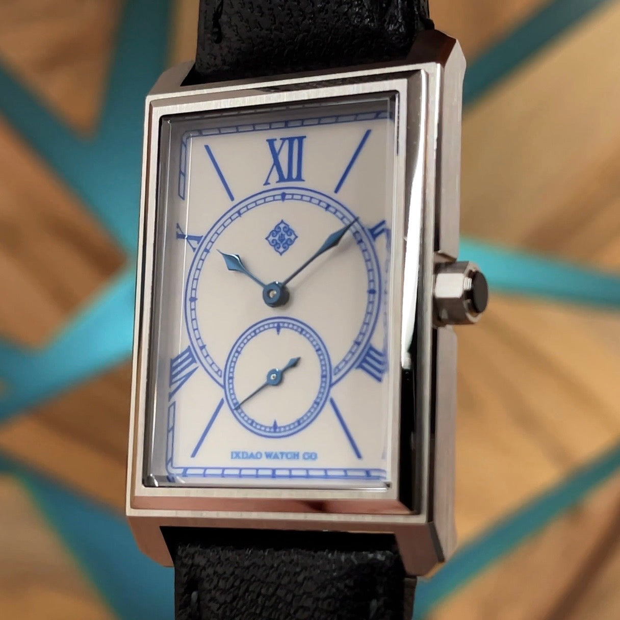 IXDAO Dress Watch With Enamel Dial