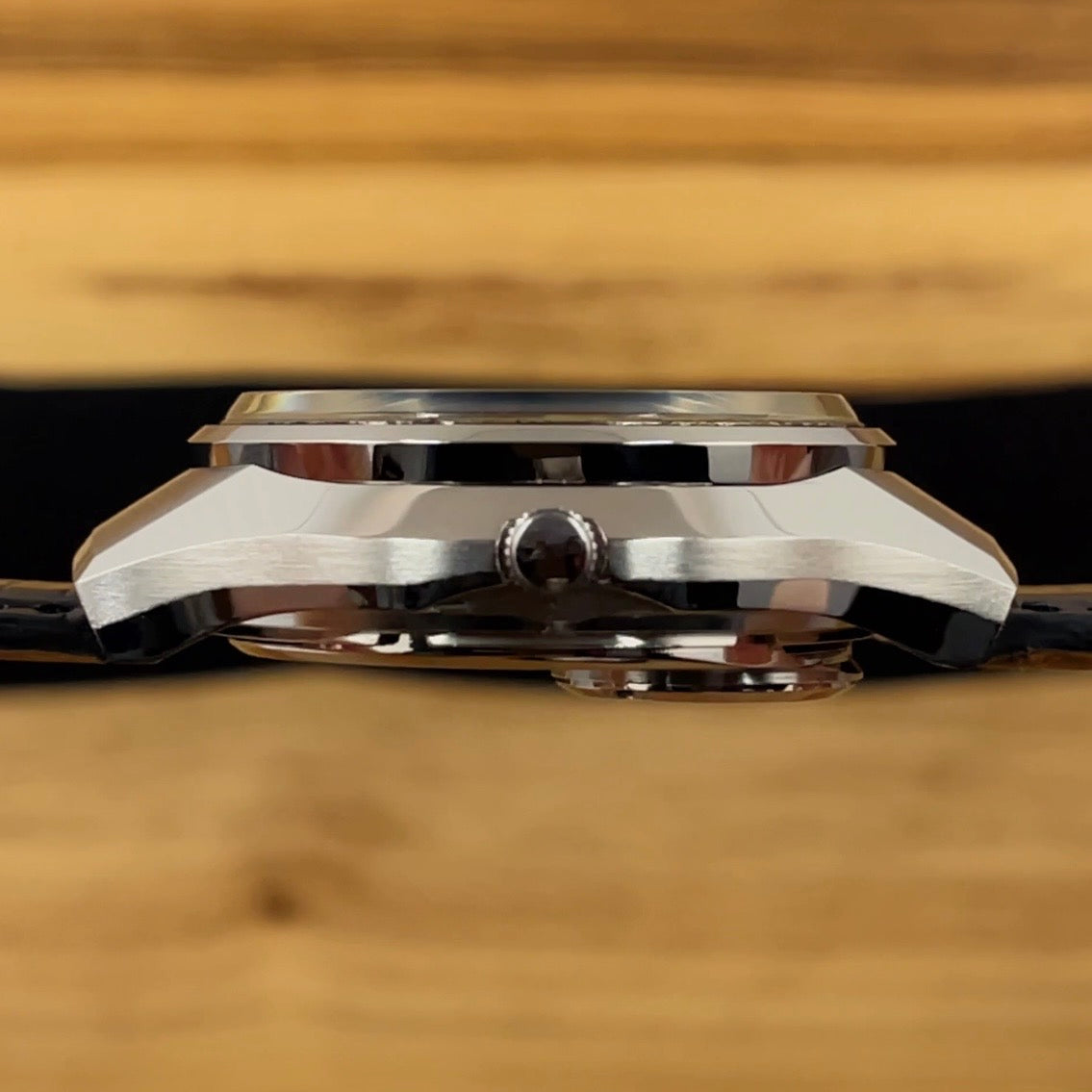 A Vintage Seiko QR Working PERFECTLY (+0.1 seconds per day!) May 1974 3862 7010