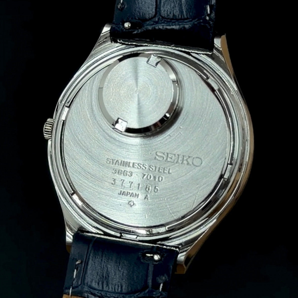 Seiko QR 1973 3863 7010 Working Perfectly