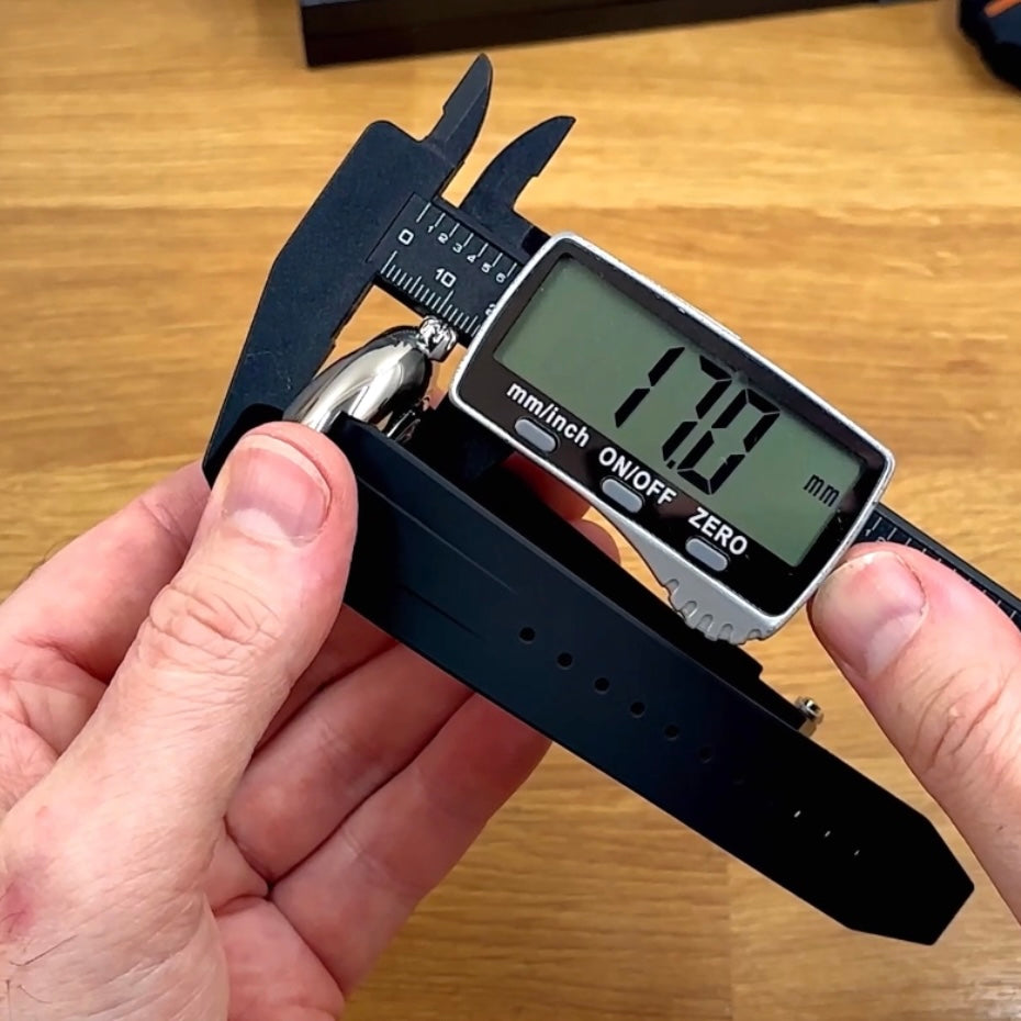 SWISS MADE SW200 Ciga Design Moonwalker (SEE VIDEO)