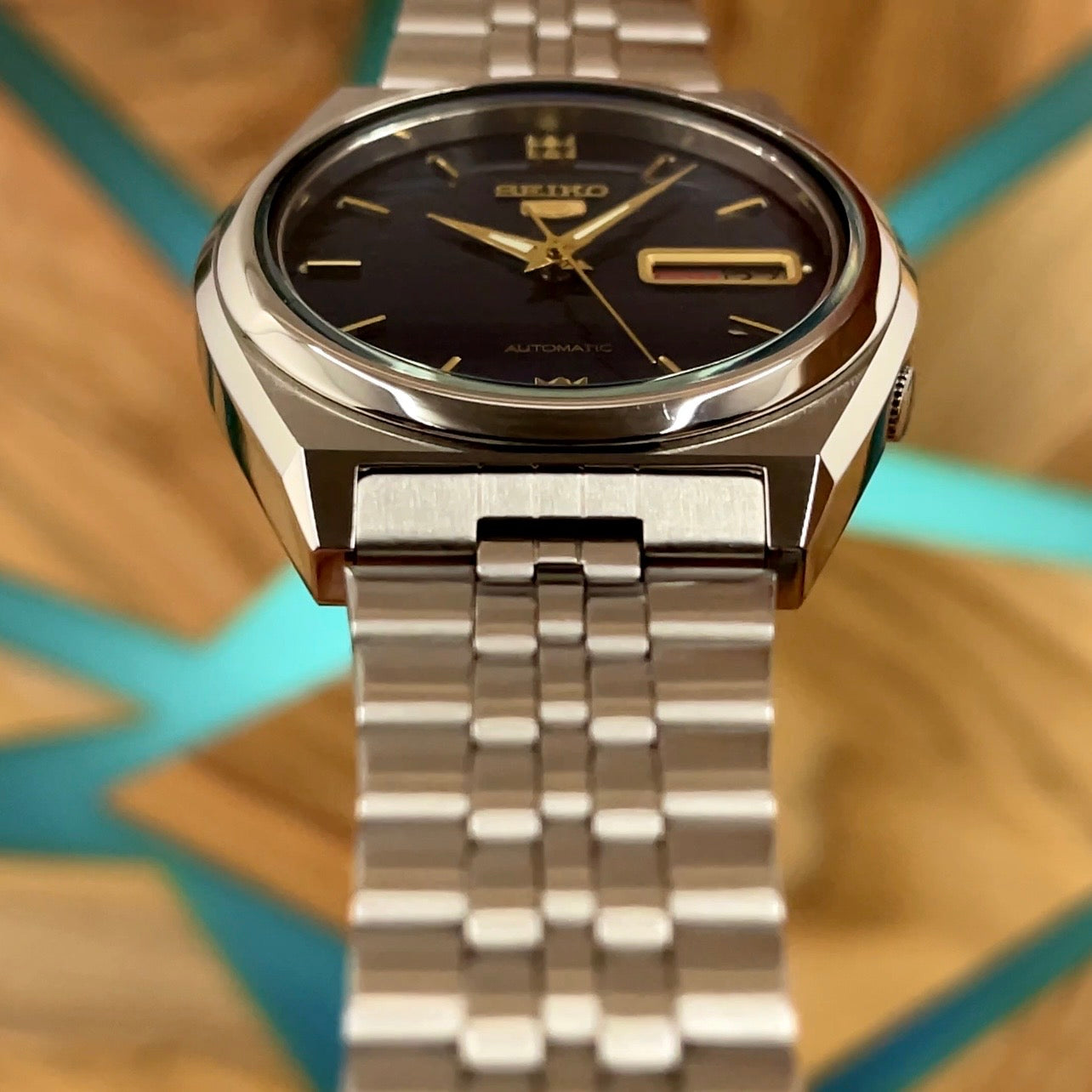 A Vintage Seiko 5 New Old Stock 7009 876A