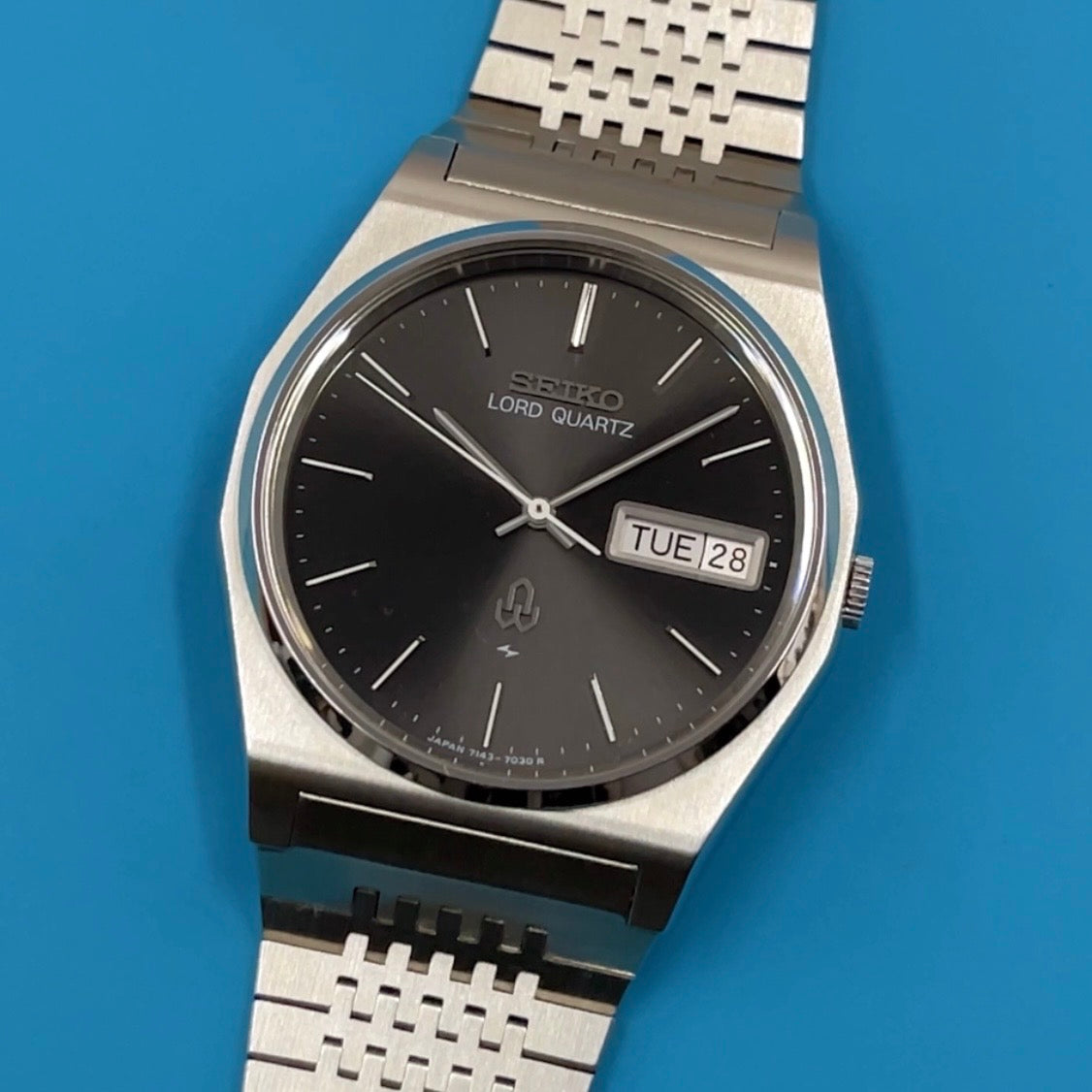 A Vintage Seiko Lord Quartz 7143 7020 From May 1979 (New Old Stock)