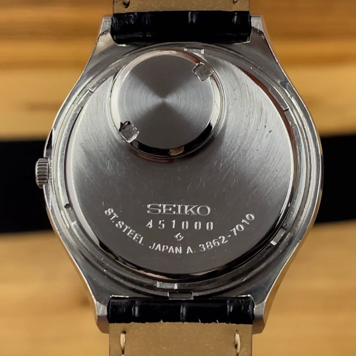 A Vintage Seiko QR Working PERFECTLY (+0.1 seconds per day!) May 1974 3862 7010