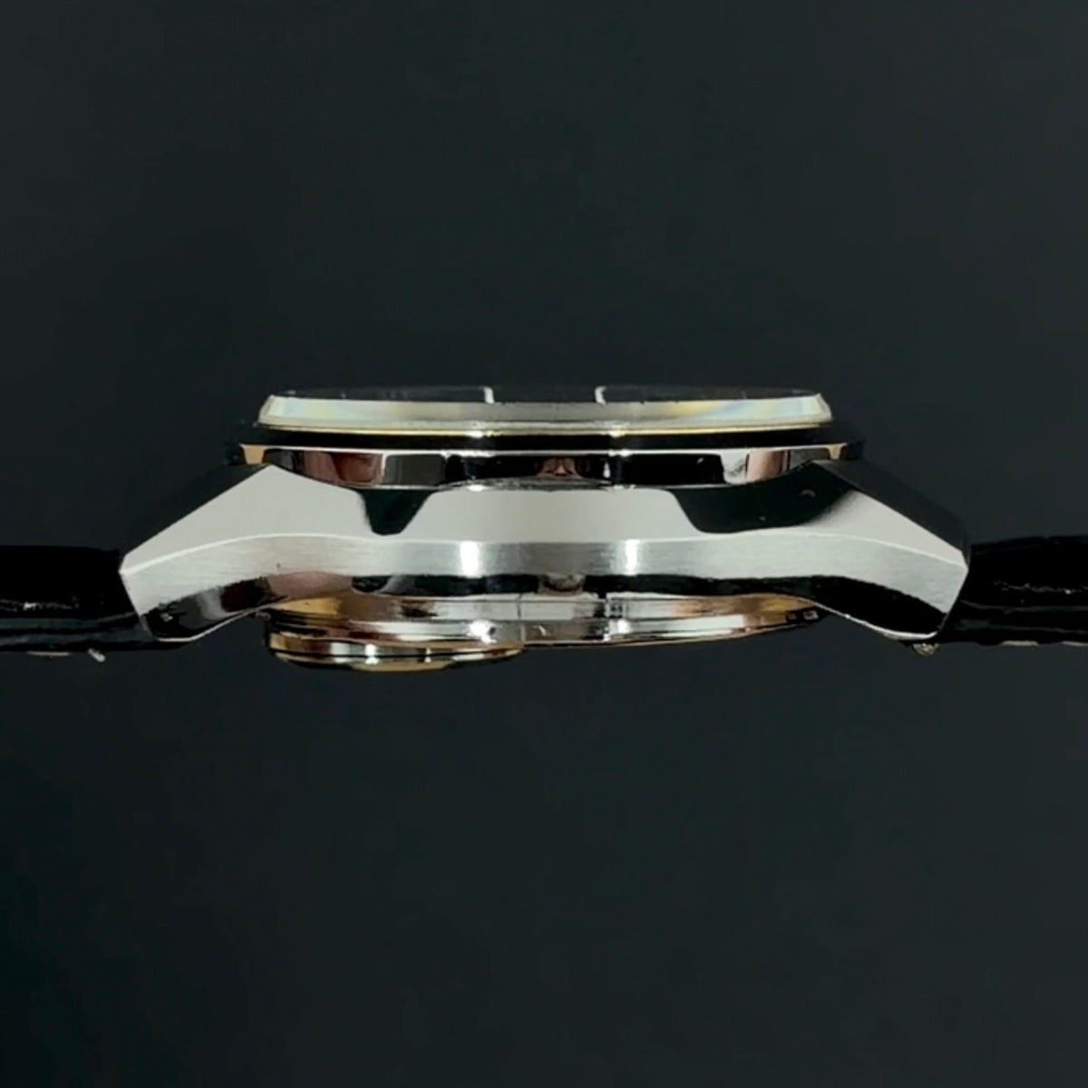 Seiko QR 1974 3863 7010 Working Perfectly