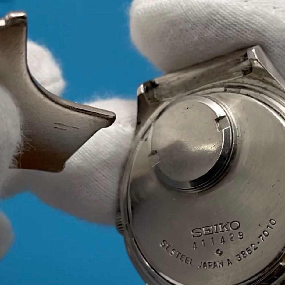 A Vintage Seiko 3 in 1 Battery Hatch Tool