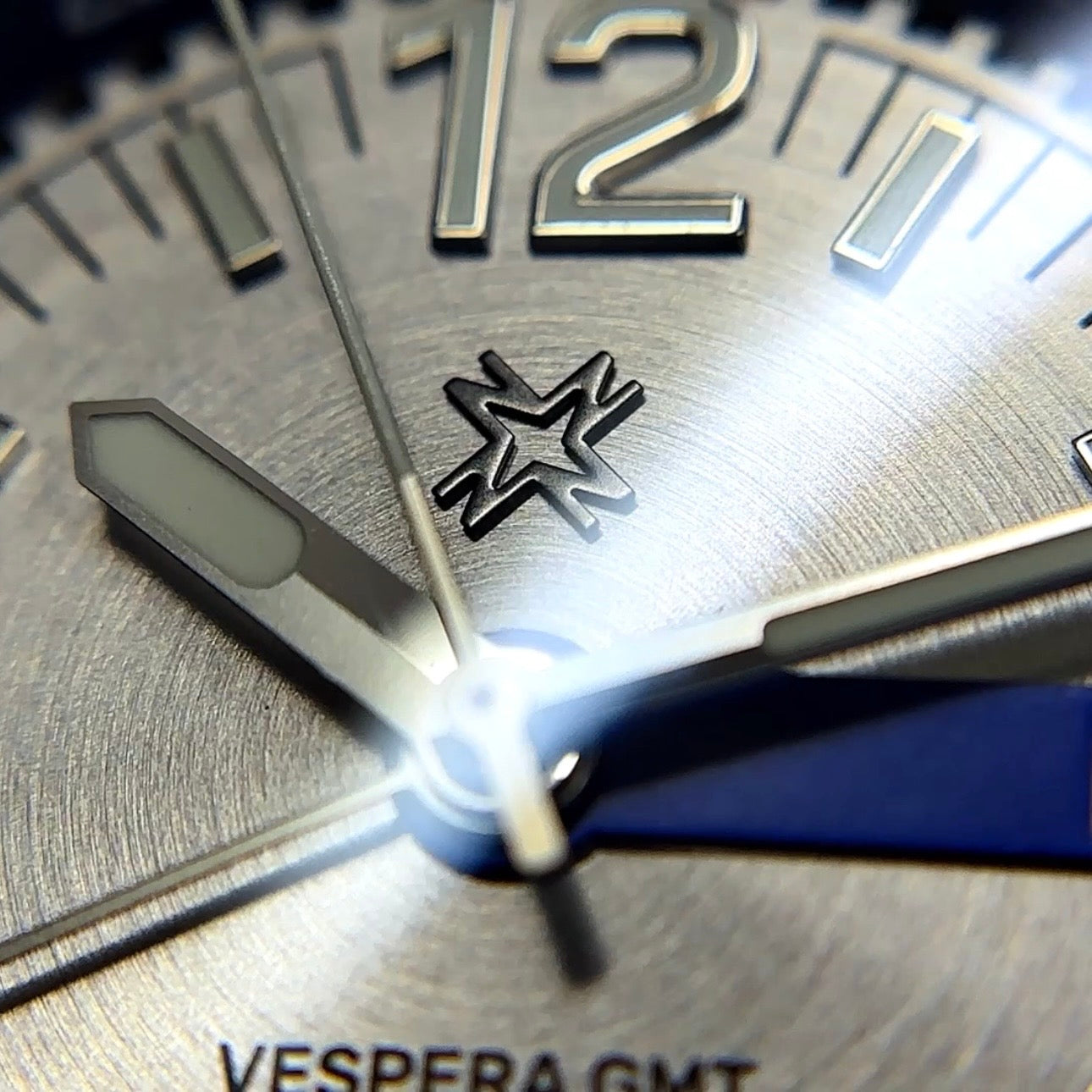 Nadir Vespera True GMT Miyota 9075