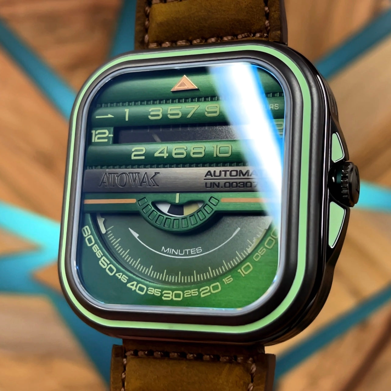 Atowak Windows Pro Green (RRP £495)