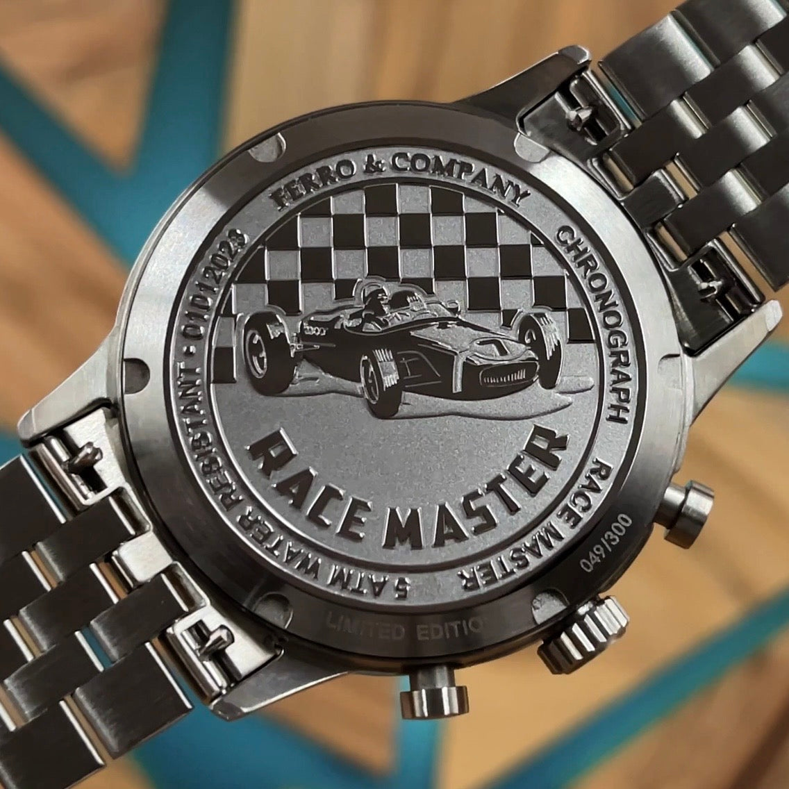 Ferro & Co Race Master With Bracelet & Leather Strap