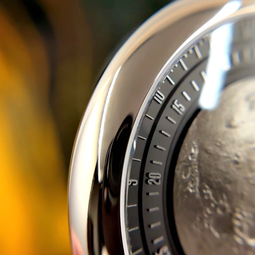 SWISS MADE SW200 Ciga Design Moonwalker (SEE VIDEO)