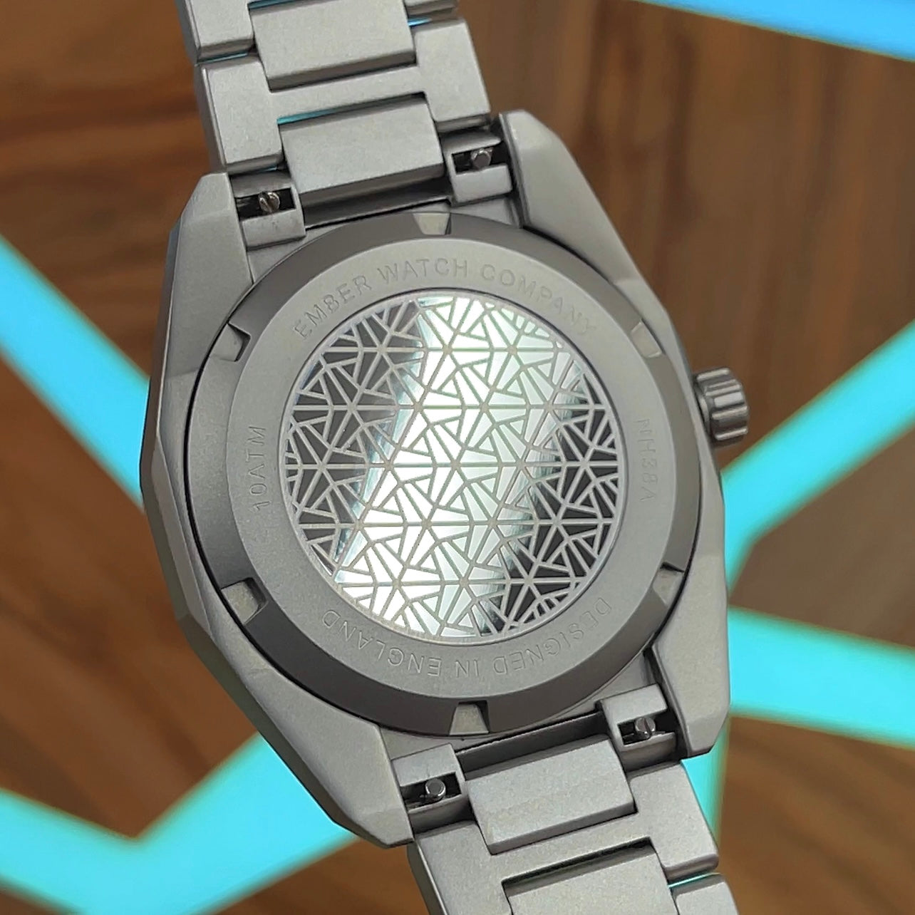 SUPERB Ember Rocket Automatic with Bracelet & 2 x Straps (SEE VIDEO)