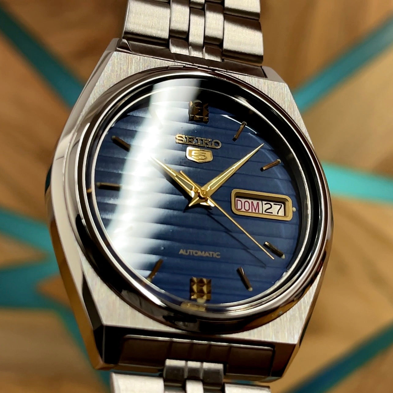 A Vintage Seiko 5 New Old Stock 7009 876A