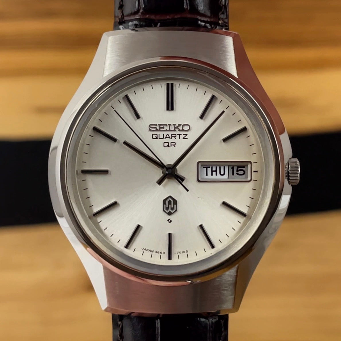 Incredible Example Working Perfectly From 1974 Seiko Quartz QR 3863 7010 English/Kanji