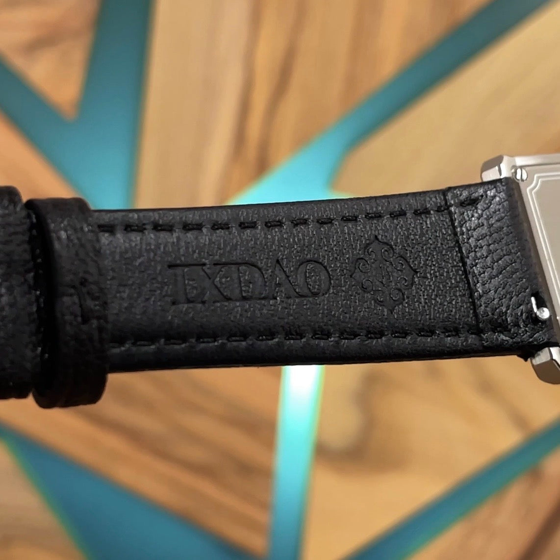 IXDAO Dress Watch With Enamel Dial