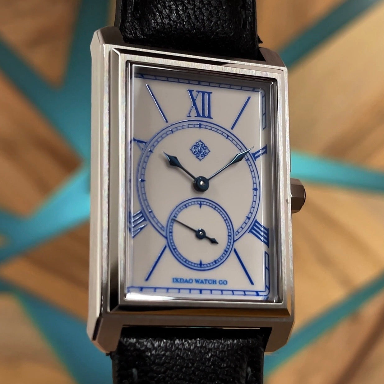 IXDAO Dress Watch With Enamel Dial