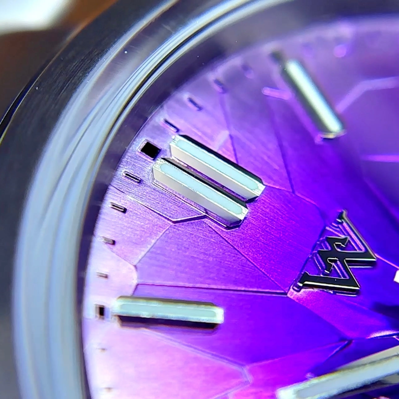 AWESOME WM Automatic Watch (SEE VIDEO)