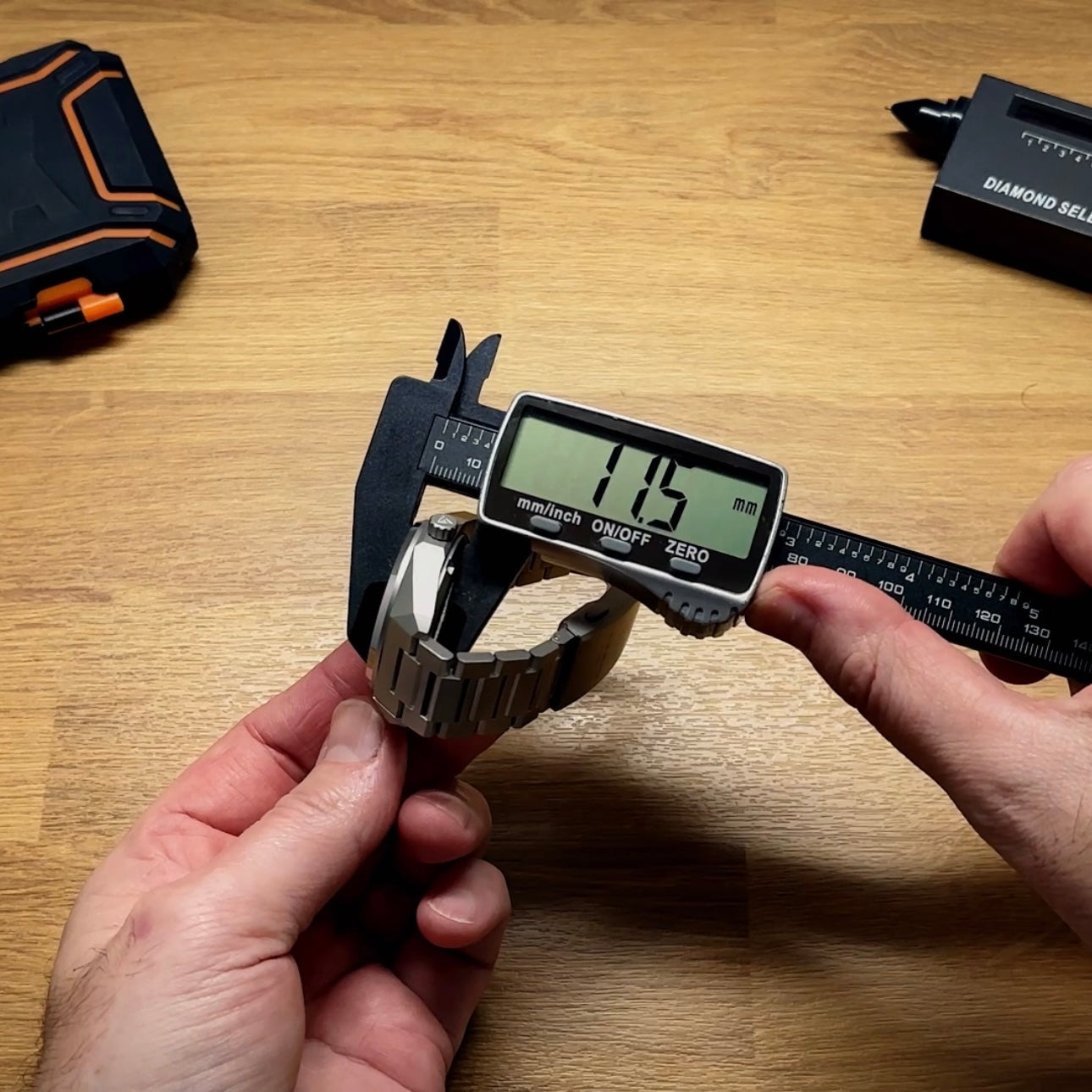 SUPERB Ember Rocket Automatic with Bracelet & 2 x Straps (SEE VIDEO)