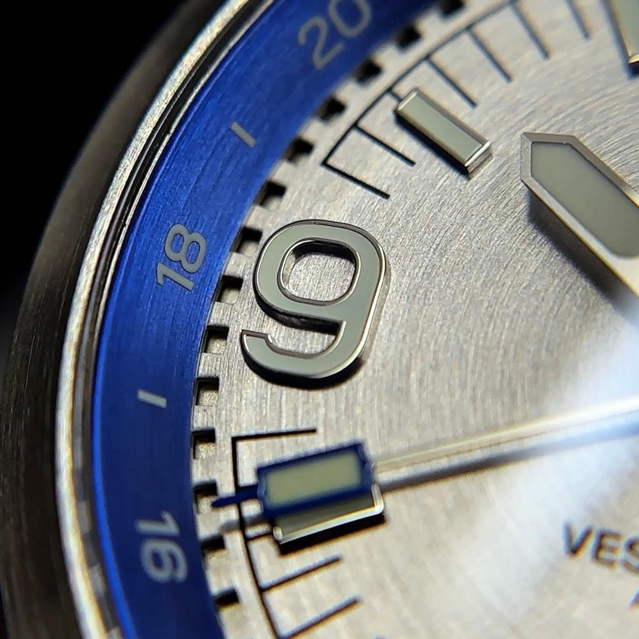 Nadir Vespera True GMT Miyota 9075